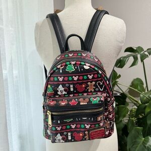 Disney Parks Disneyland Christmas‎ holiday Black and Red Mickey Mini Backpack